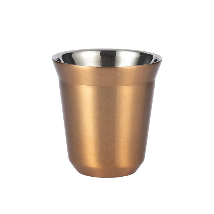 Bakit nakakakuha ng maraming pansin ang bote ng hindi kinakalawang na asero?